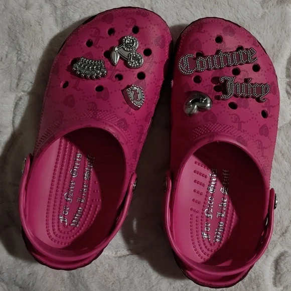 Crocs x Juicy Couture Limited Edition Classic Clogs, Women 8 / Men 6 - Picture 2 of 8